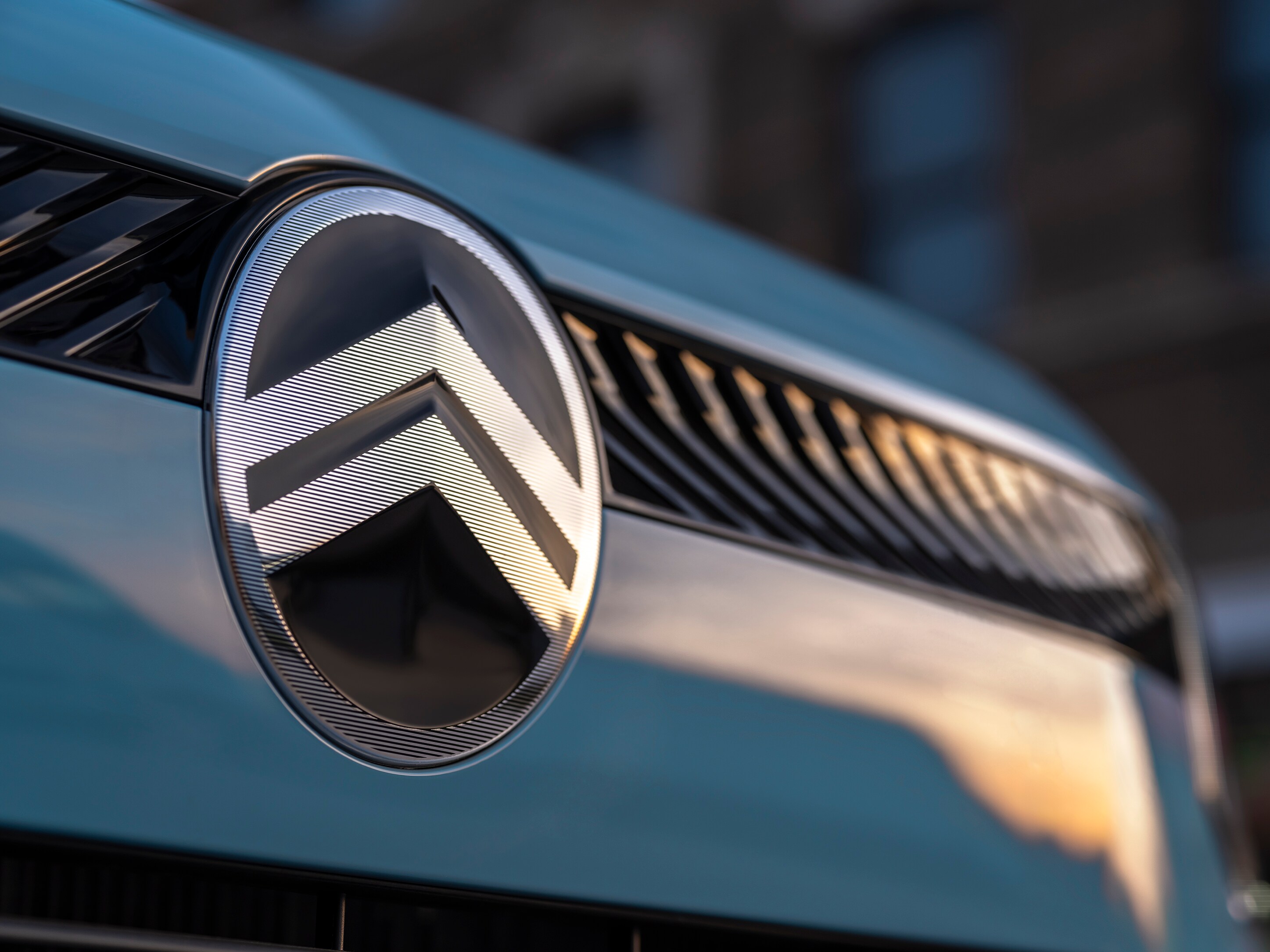 Vue de face en gros plan Citroën C3, le nouveau design de l'emblème, pour mobilité, abordable.